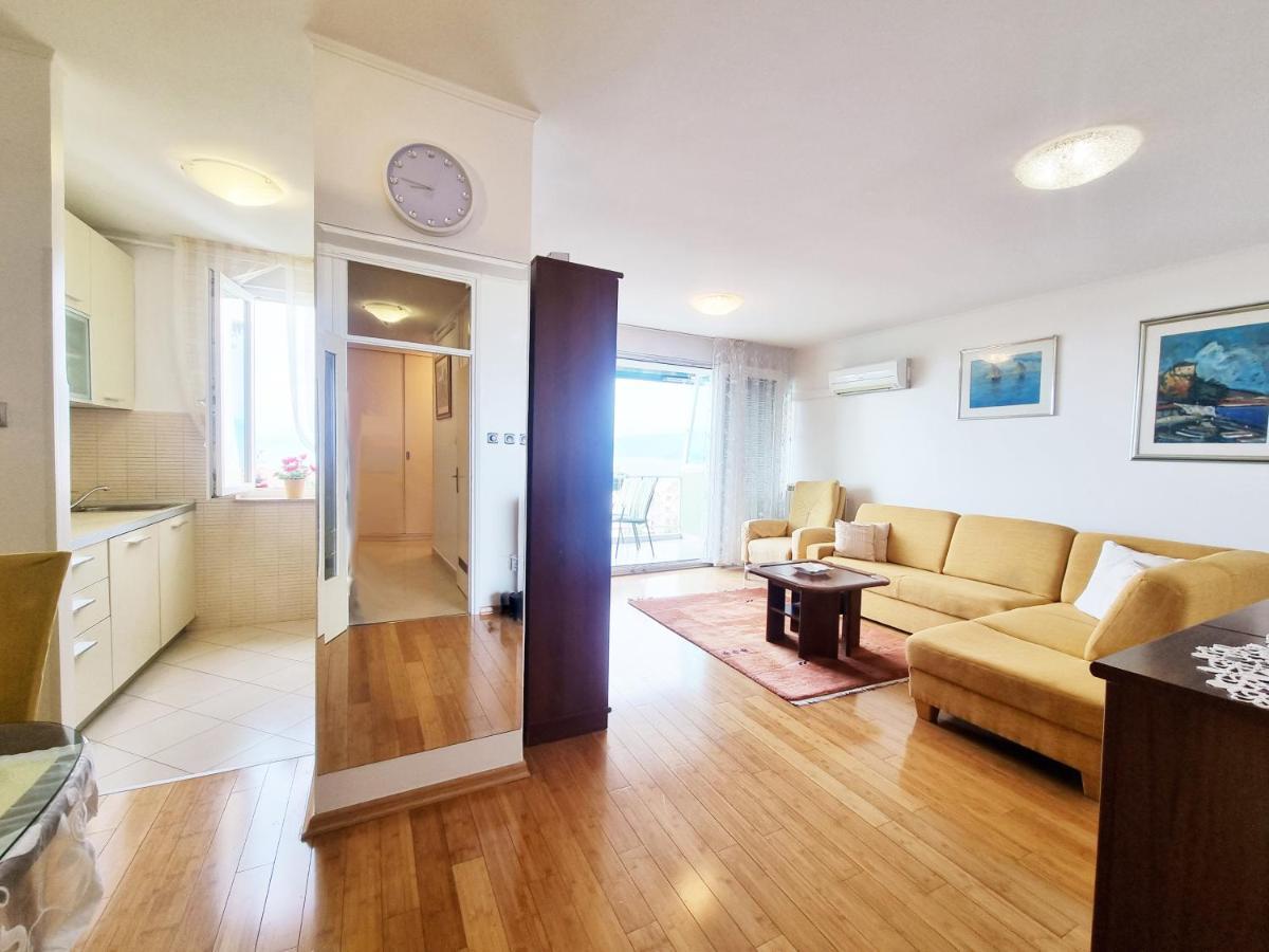 Apartment Rijeka With Sea View Esterno foto