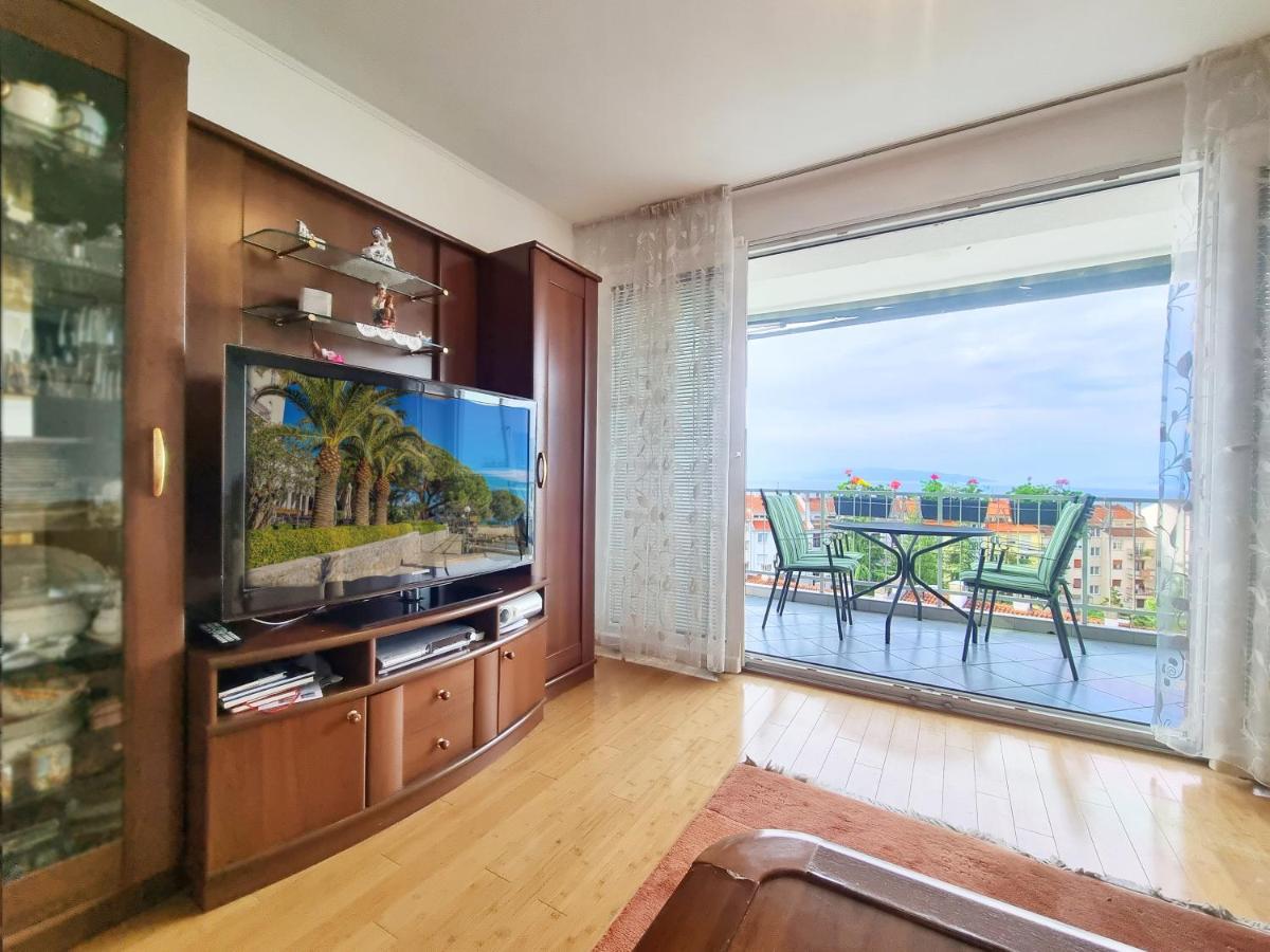 Apartment Rijeka With Sea View Esterno foto